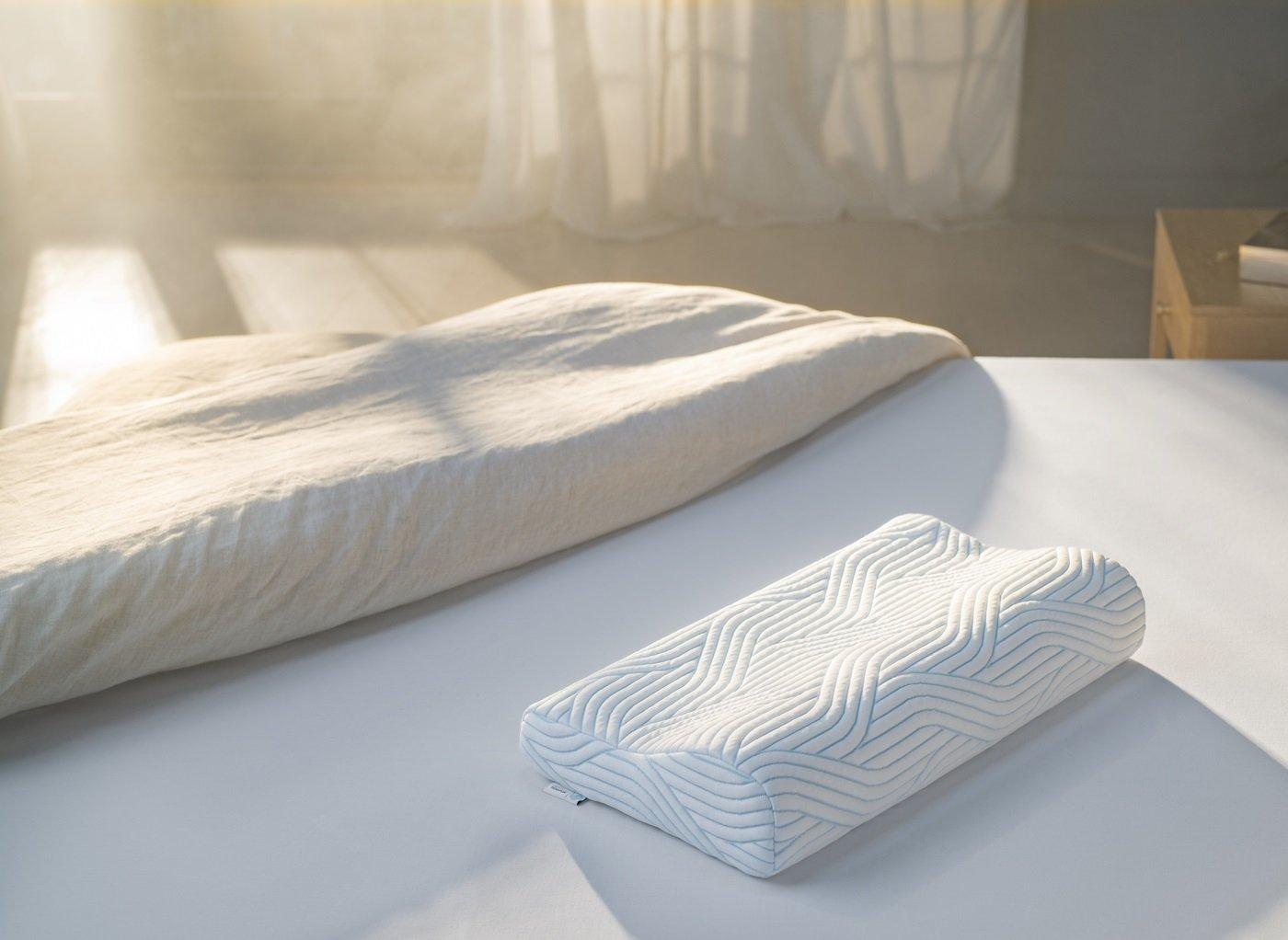 TEMPUR Original SmartCool™ Large Neck Pillow